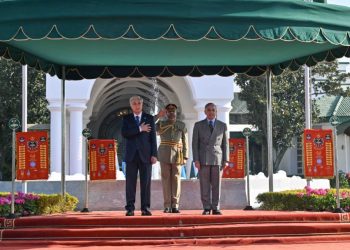 Токаева торжественно встретили в резиденции Премьер-министра Пакистана